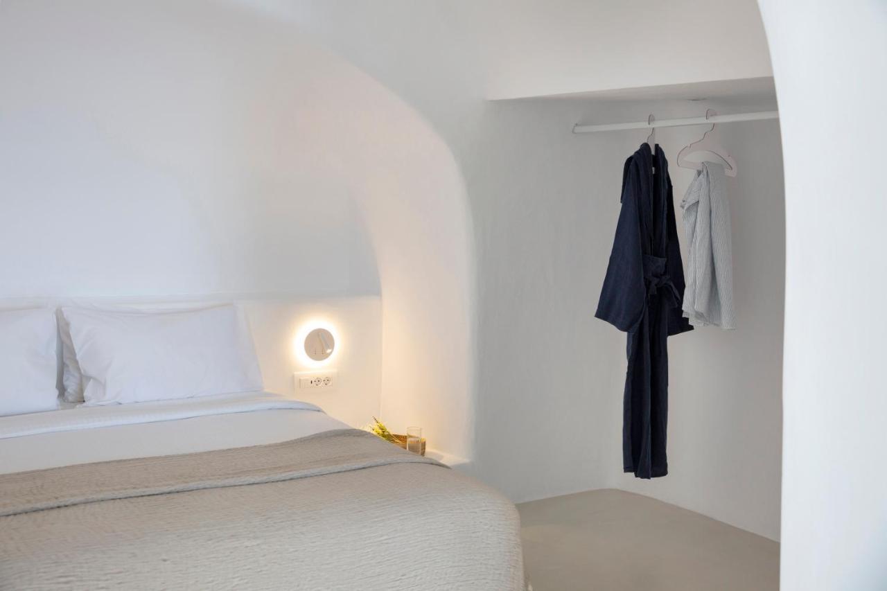 Apanema Cavehouses By Otium Villas Oia  Exterior photo
